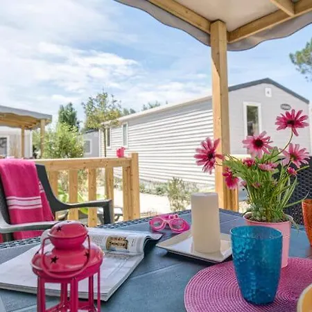 Camping Bretignolles-Sur-Mer 度假村