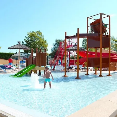 Camping Bretignolles-Sur-Mer * Brétignolles-sur-Mer